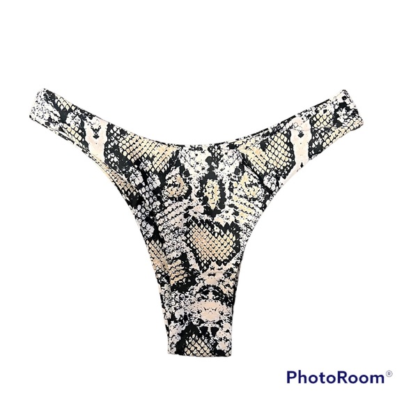 ♥️Zaful Animal Print Bikini Bottoms - Picture 4 of 4